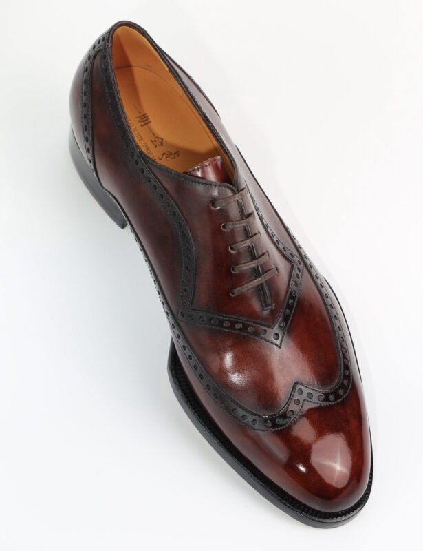 Fernando in burgundy patina
