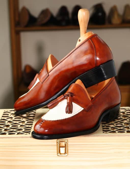 Skinstitch Tassel Loafer-01