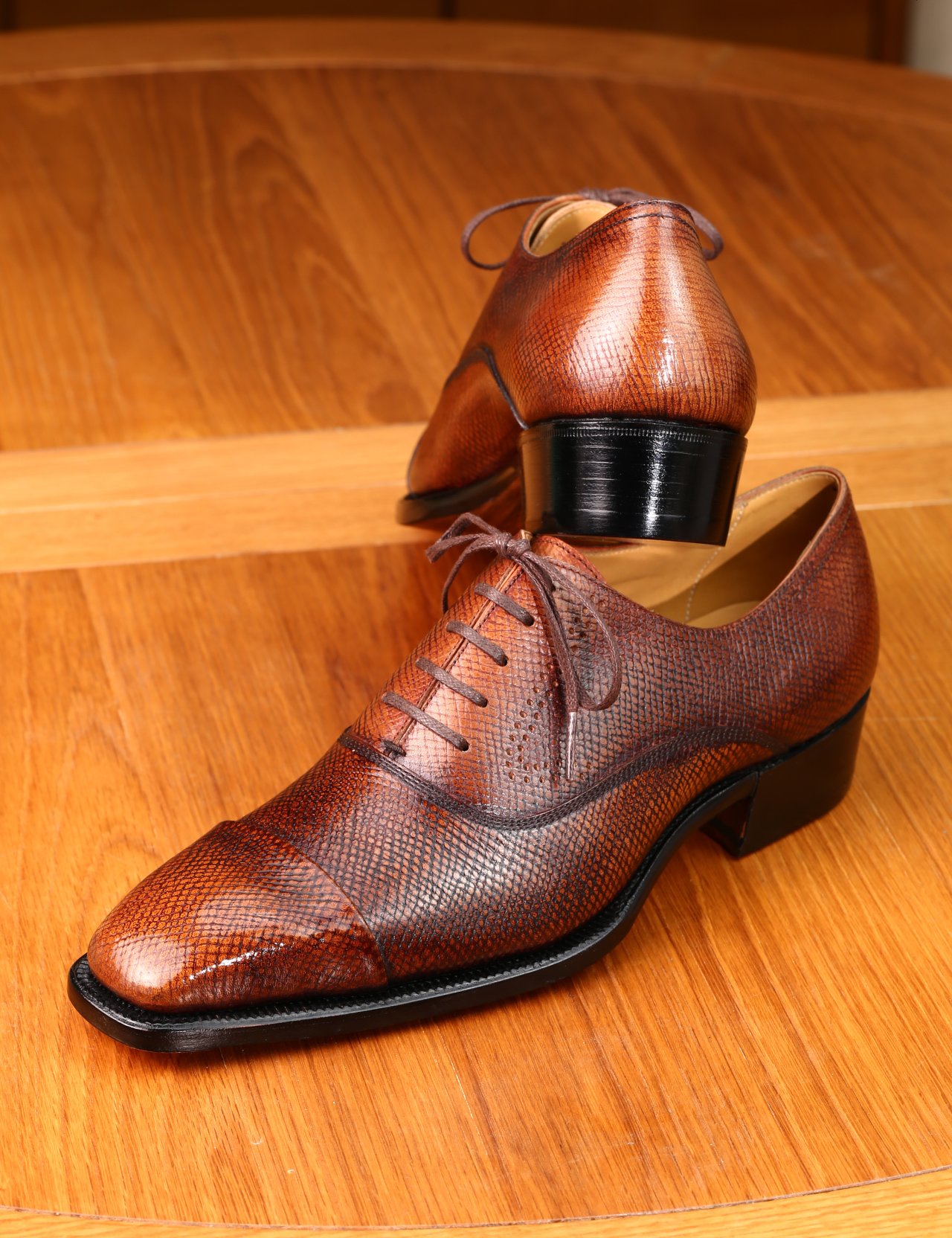 Folded Captoe Oxford